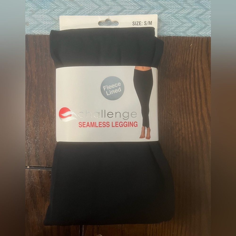 Challenge Women’s Black Fleece Lined Seamless Leggings